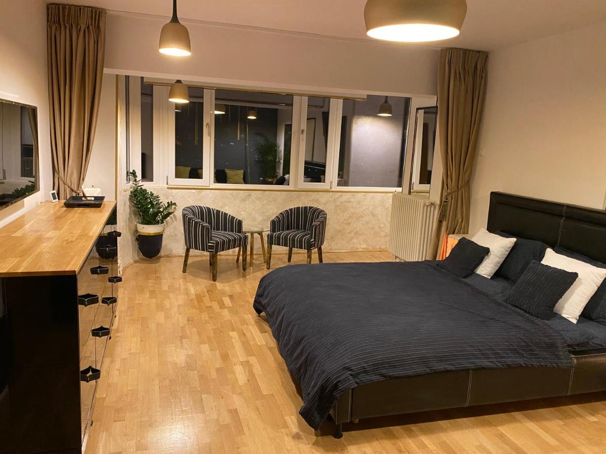 Apartamento Casa S Piata Alba Iulia Bucarest Exterior foto